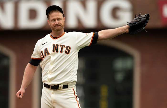 SF Giants starting pitcher Alex Cobb (38) reacts after allowing a solo home run to Kansas City Royals designated hitter Vinnie Pasquantino. (2023)